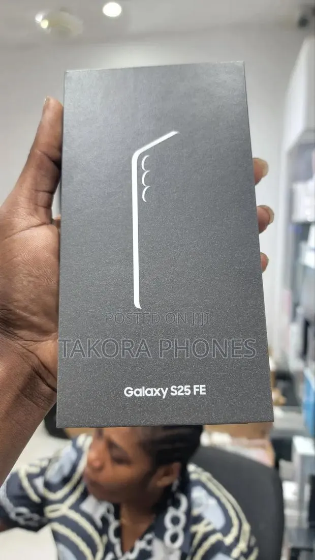 New Samsung Galaxy S25 FE 128 GB Black · Photo 1