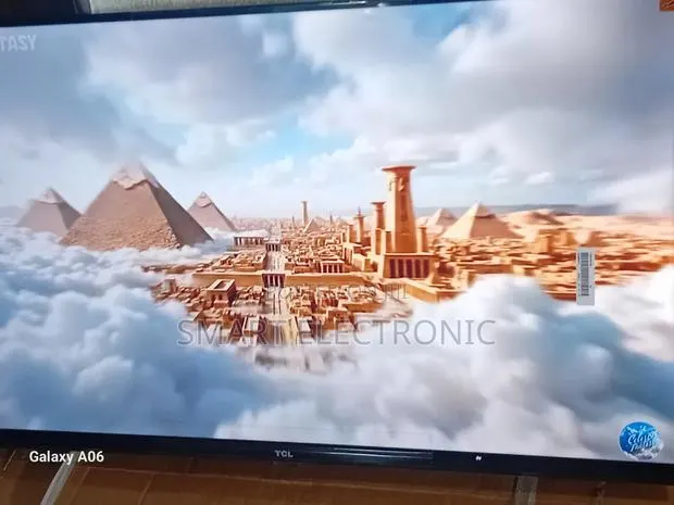 TCL 32” Led Entertainment Screen – Built for Everyday Viewing · Photo 1