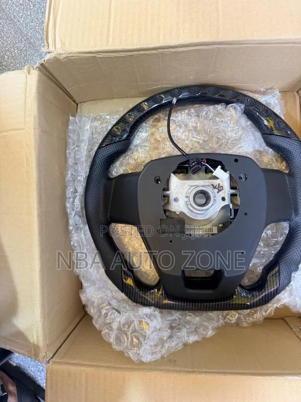 Toyota Camry 2008-2014 Steering Wheel Complete With Airbag · Photo 1