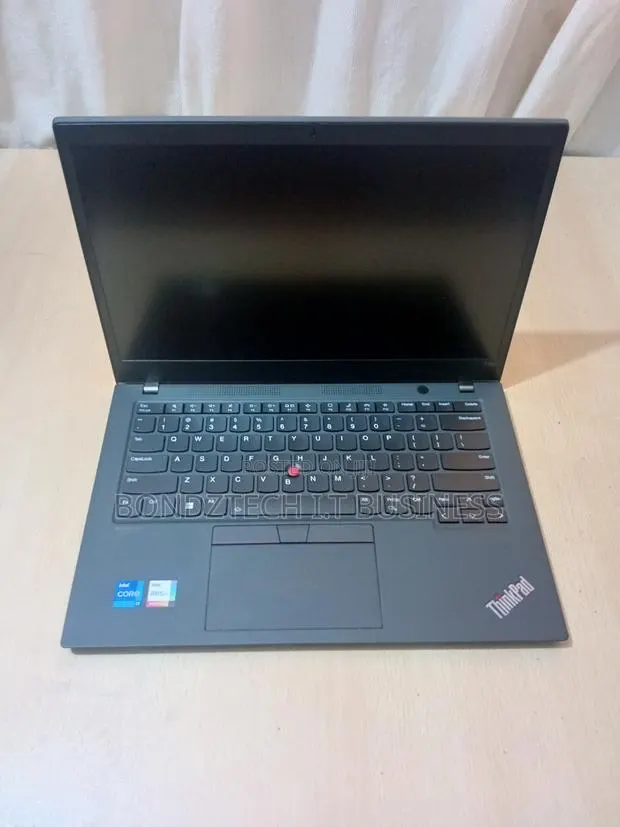 Laptop Lenovo ThinkPad T14s Gen 2 16GB Intel Core i7 SSD 512GB · Photo 1