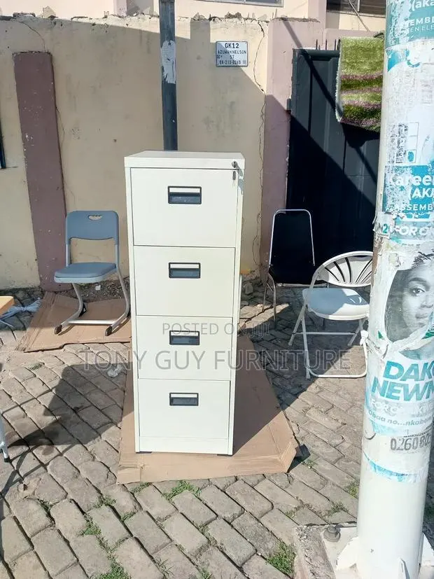 Metal Cabinet 4 Drawer · Photo 1