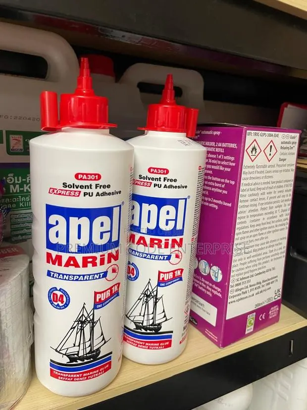 Transparent Polyurethane Marine Glue – 600ml · Photo 1