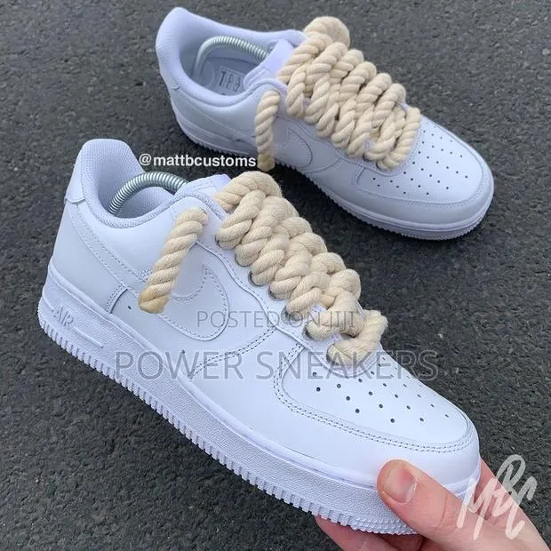 Nike Air Force 1 Big Lace · Photo 1