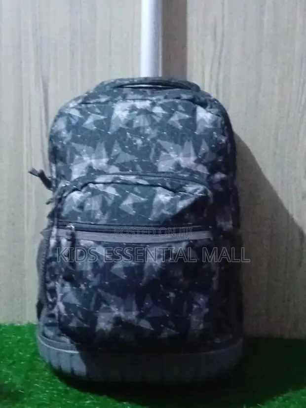Big Trolley School Bag · Photo 1