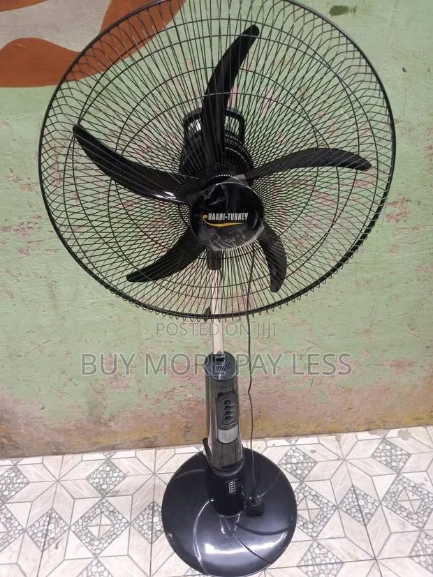 Solar and Rechargeable Fan · Photo 1