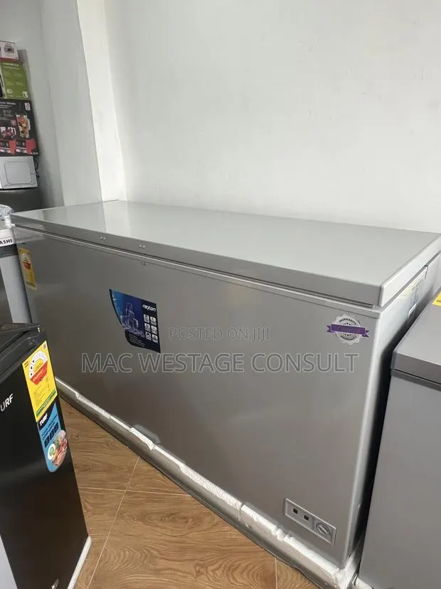 Deep Freezer Big 400ltres · Photo 1