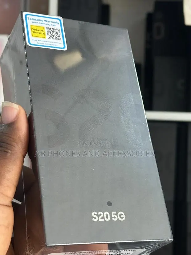 New Samsung Galaxy S20 128 GB Gray · Photo 1