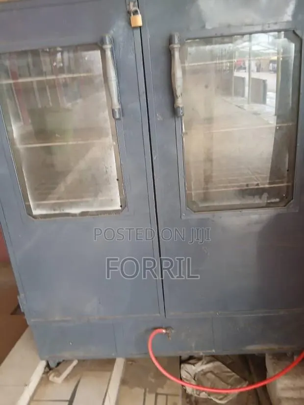 Foreign Oven Double Door · Photo 4