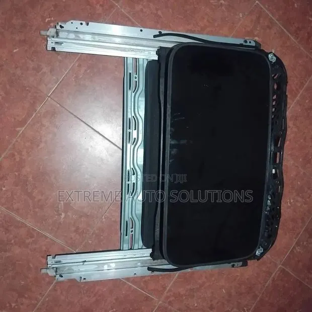 Honda Civic Sun Roof Glass Sunroof 2016 2017 2018 2019 2020 2021 · Photo 1