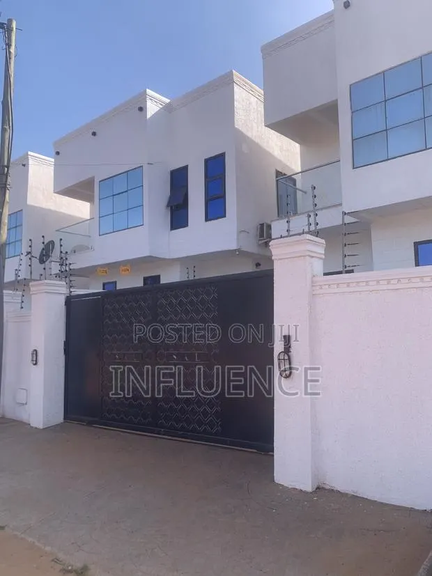 2bdrm House in Botwe, East Legon for rent