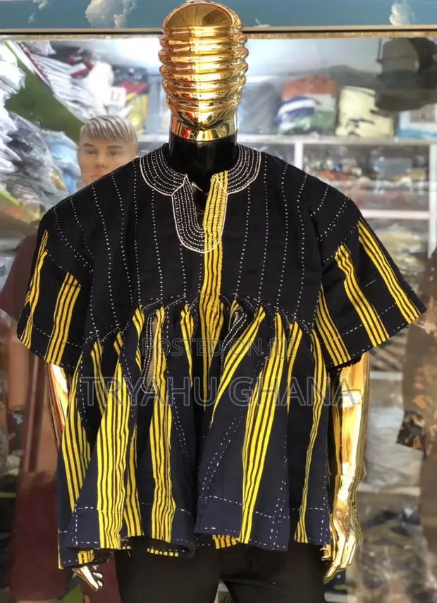 Batakari Smock Dansoman Accra – Authentic Northern Designs · Photo 1