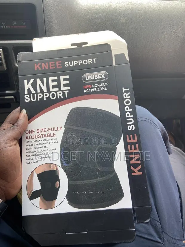 Fully Adjustable Knee Support Brace With Straps · Photo 1