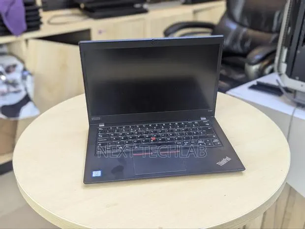 Laptop Lenovo ThinkPad X390 16GB Intel Core I5 SSD 256GB · Photo 1