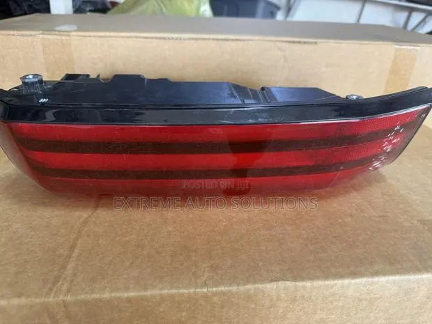 2022-2024 Toyota Tundra Leftt Tail Light LED · Photo 3