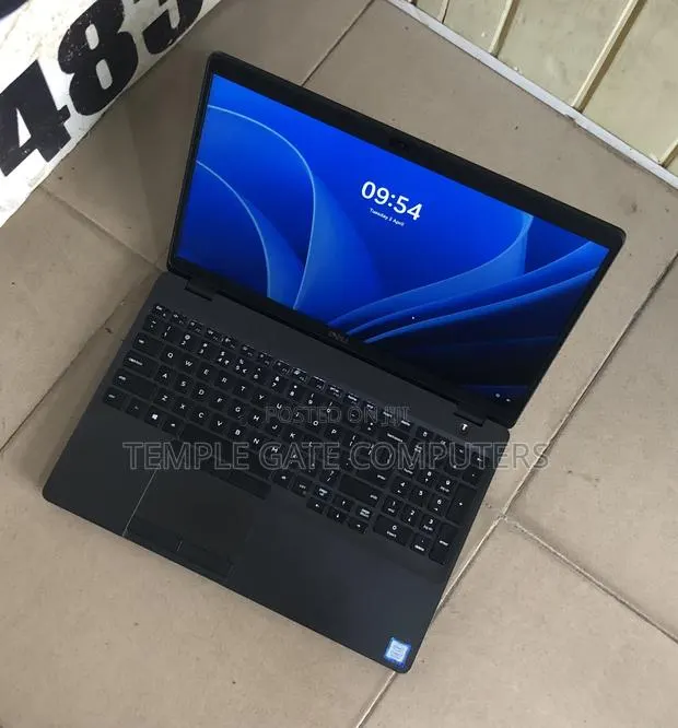 Laptop Dell Precision 15 3551 16GB Intel Core i7 SSD 512GB · Photo 1