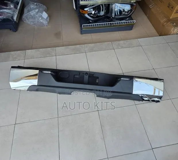 TToyota Tundra Back Bumper Complete Available 2022-26 · Photo 1