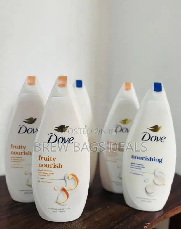 Dove Fruity & Nourishing Body Wash 720ml. · Photo 1