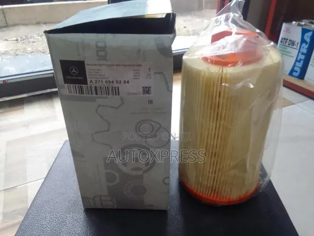 Title: Mercedes Original Air Filter A2710940204 · Photo 1