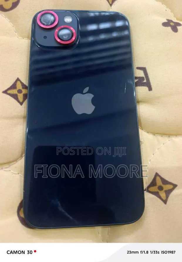 Apple iPhone 13 256 GB Black · Photo 1
