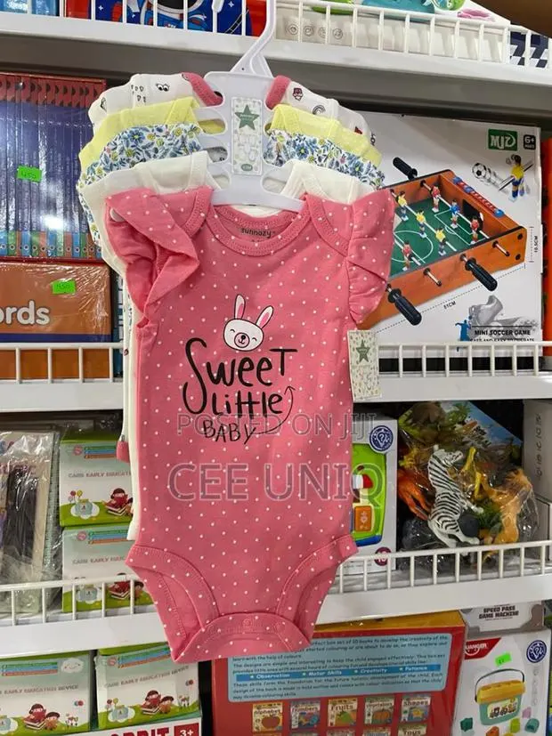 5 Pieces Body Suit for Girls · Photo 1