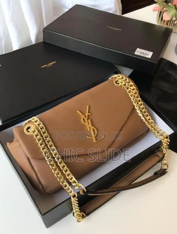 Branded Purse Bags · Photo 1