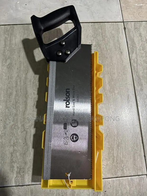Rolson Tenon Saw and Plastic Mitre Box Set Featuring a 300mm Blade. · Photo 1