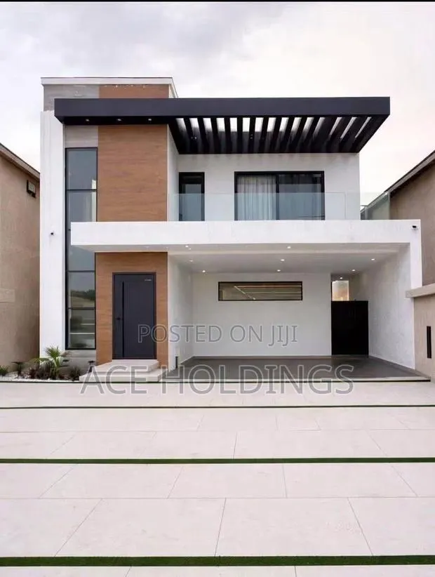 4bdrm Mansion in Adjiringanor, Adjiriganor for sale · Photo 1