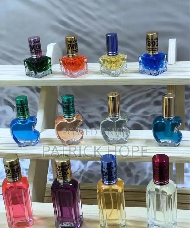 Oil Perfume · Photo 1