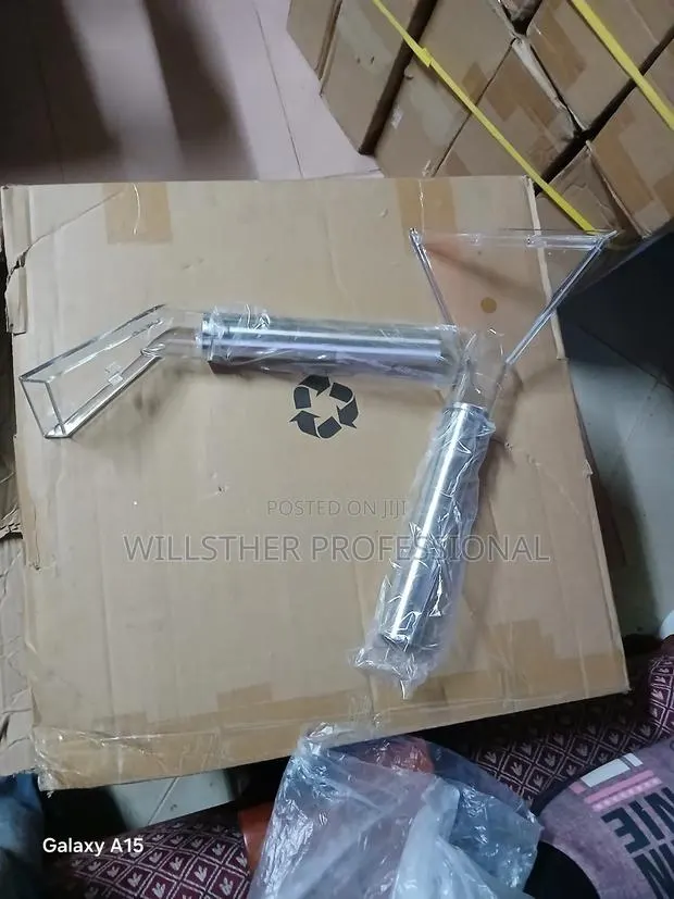 Sofa, Upholstery and Carpet Water Extraction Nozzle · Photo 1