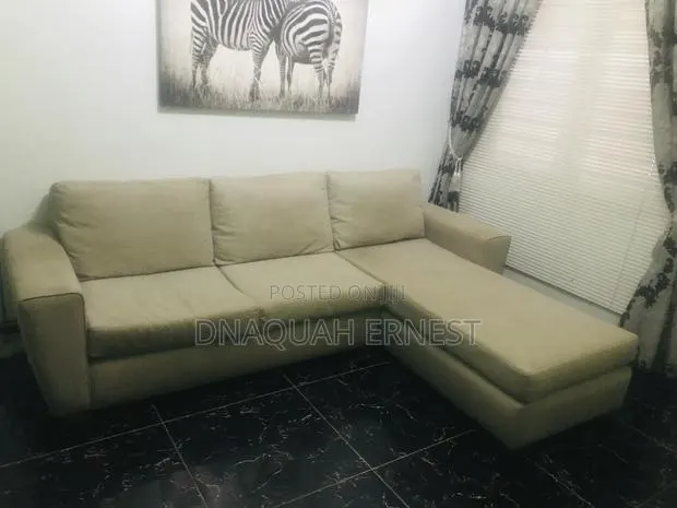 Living Room Furniture · Photo 1