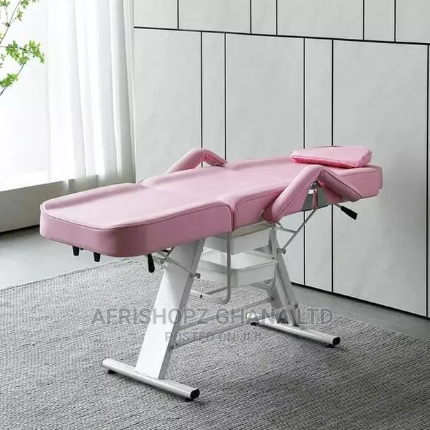 Facial Bed · Photo 1