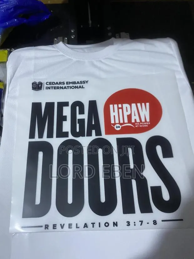 T-Shirt Customization · Photo 1