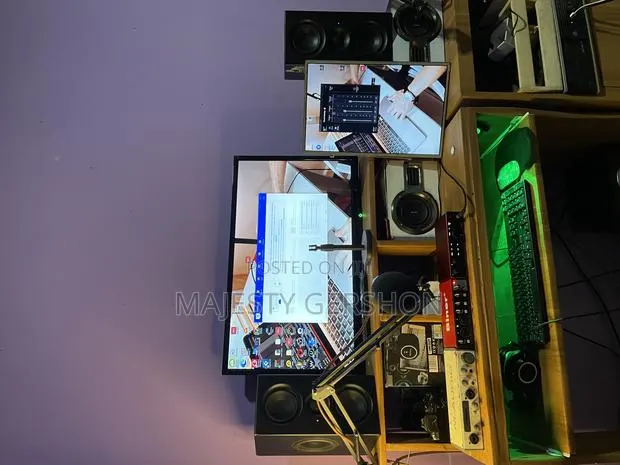 High E.Q Recording Studio · Photo 4