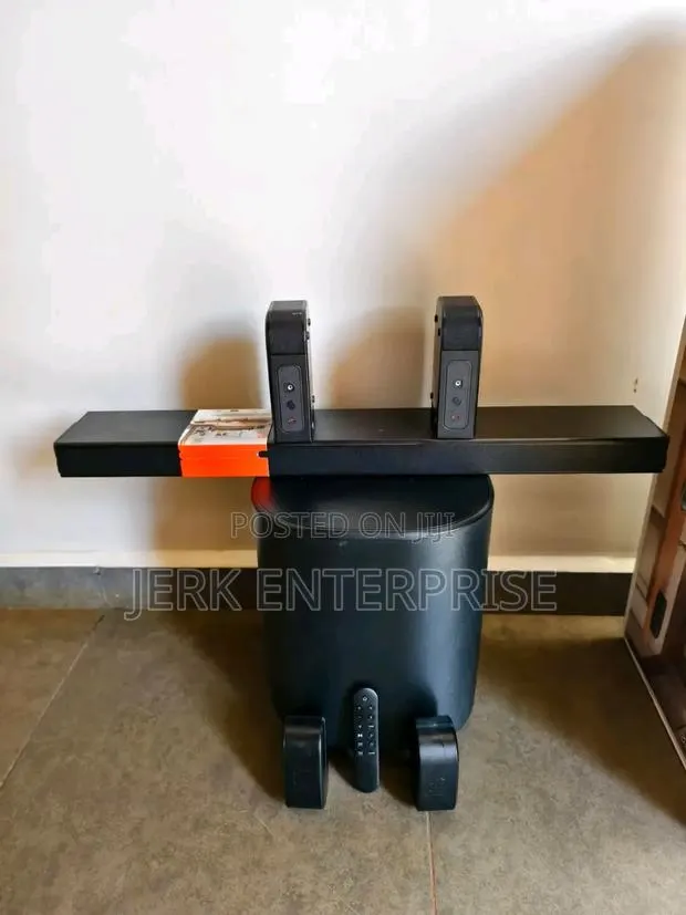 JBL Deep Bass Soundbar · Photo 1