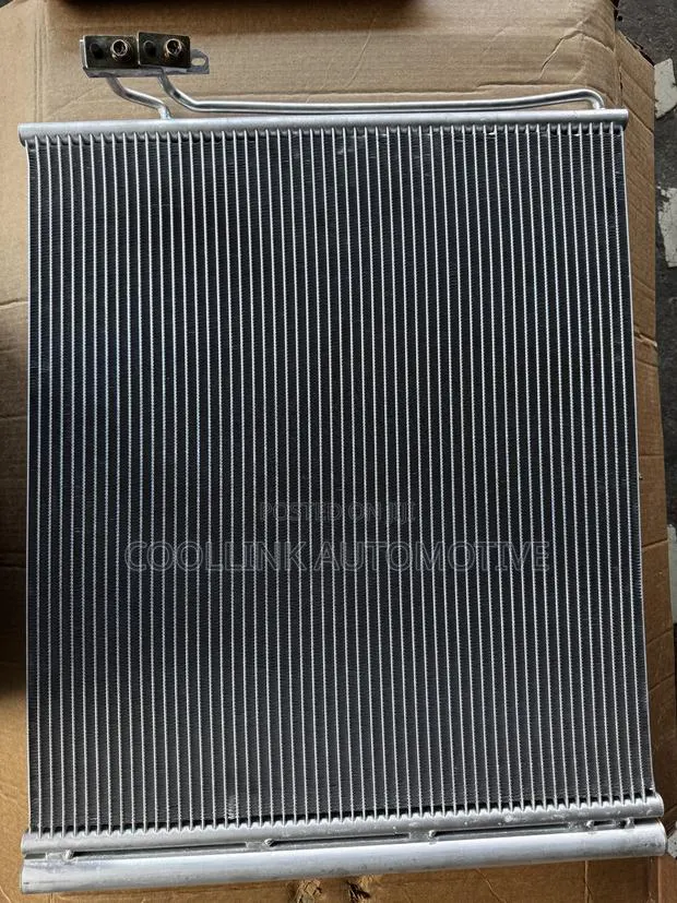 Range Rover AC Condenser 5.0L V8 · Photo 1