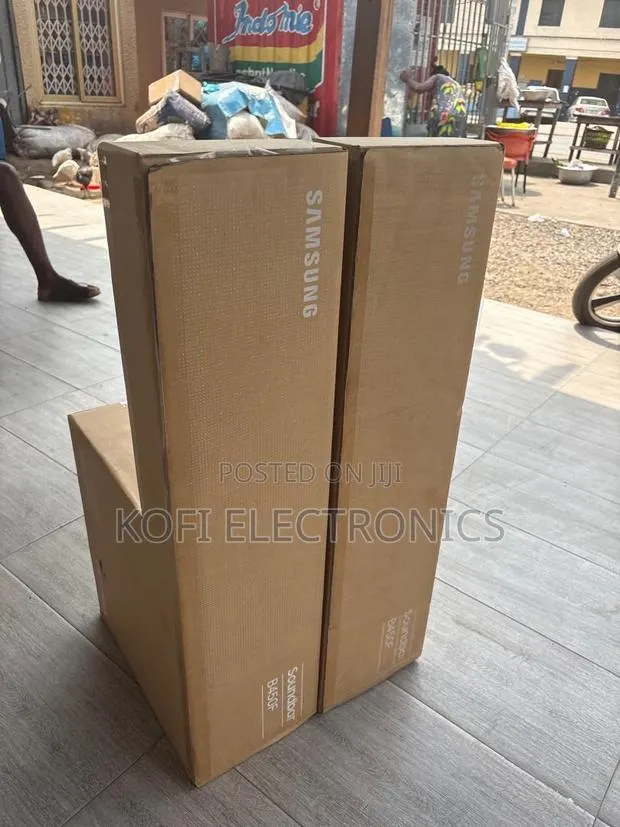 Samsung B450f Sound System Deep Clear Sound · Photo 1
