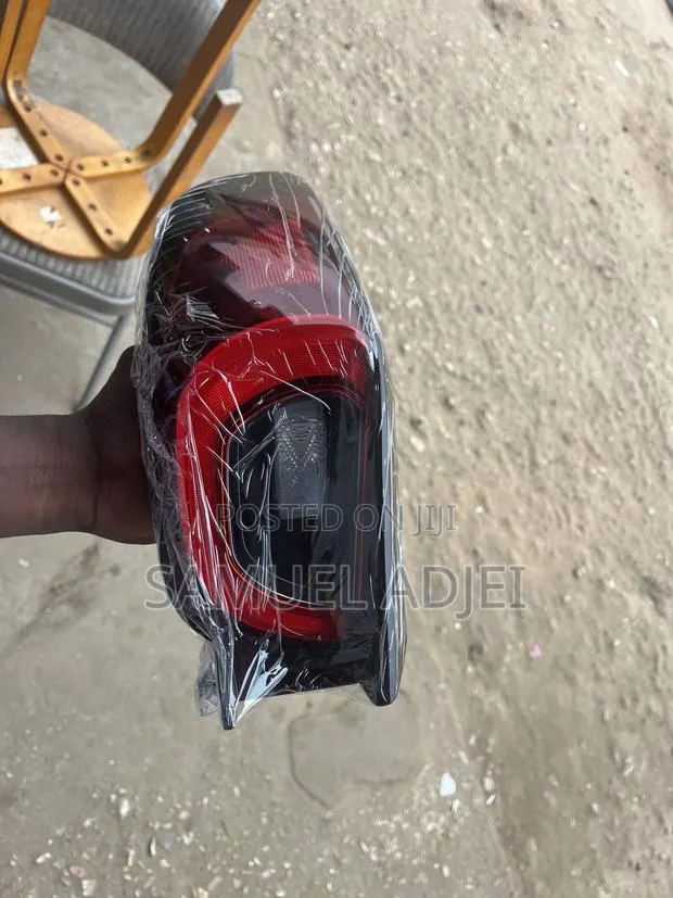 Mazda CX50 Tail Light · Photo 1