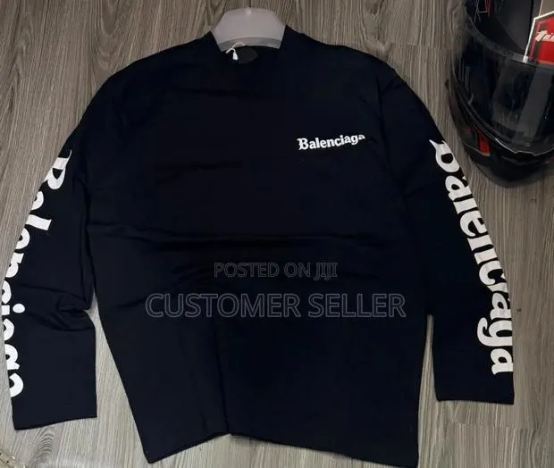 Balenciaga Long Sleeve T-Shirt · Photo 1