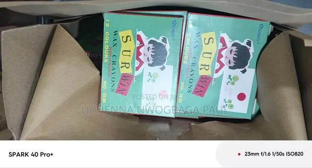 Crayons 88 Wax Crayons 360pks · Photo 1
