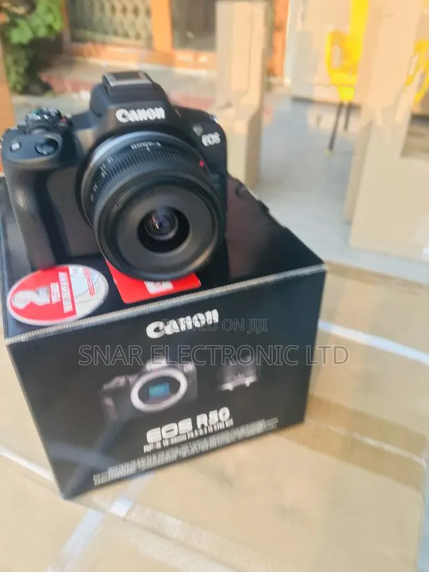 Bestselling Canon EOS R50 Mirrorless Camera Rf-S18-45mm · Photo 1
