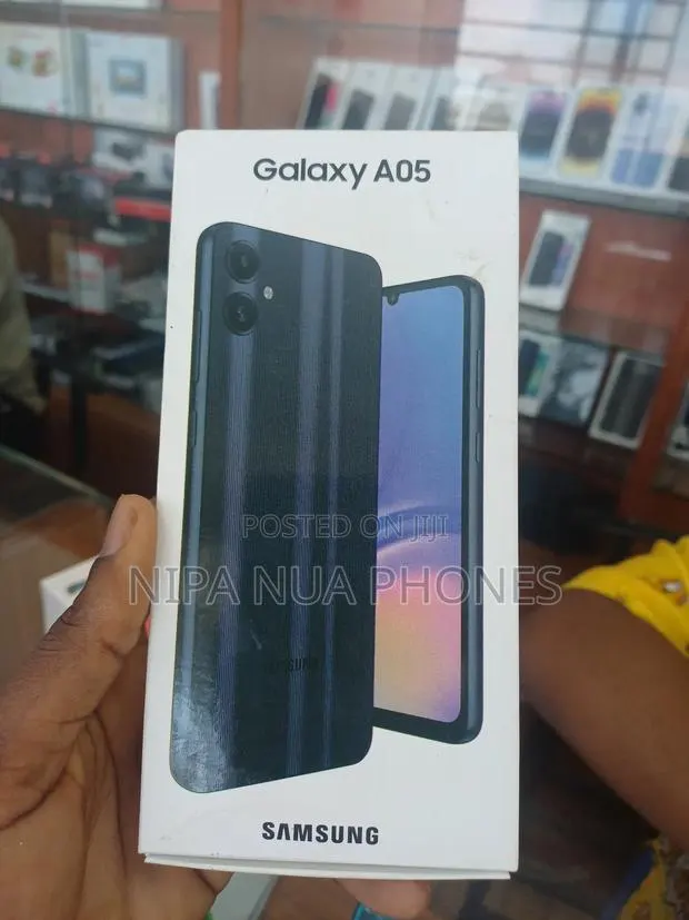 New Samsung Galaxy A05 128 GB Black · Photo 1