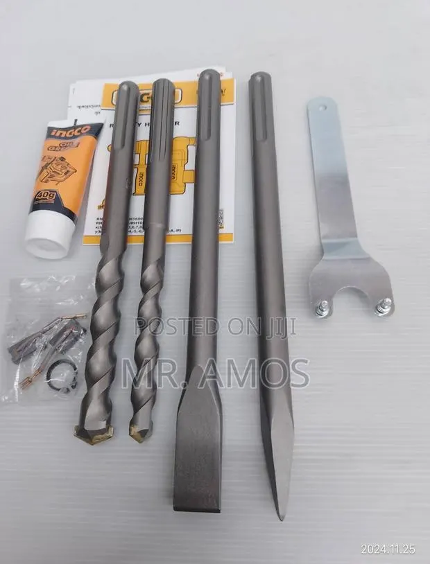 1600 Watt Rotary Hammer With 5pcs Bits Included - Rh16008 · Photo 3