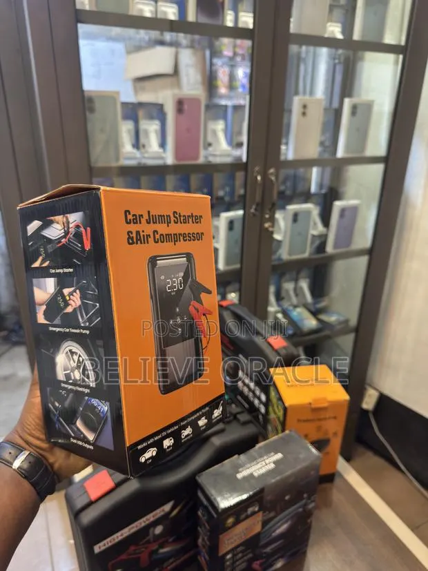 2-in-1 CAR POWER BANK - Jump Starter + Tyre Inflator · Photo 1
