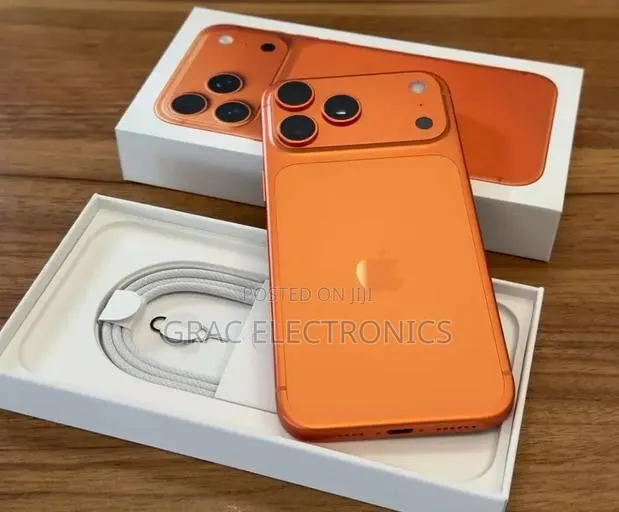 New Apple iPhone 17 Pro Max 1 TB Orange · Photo 1