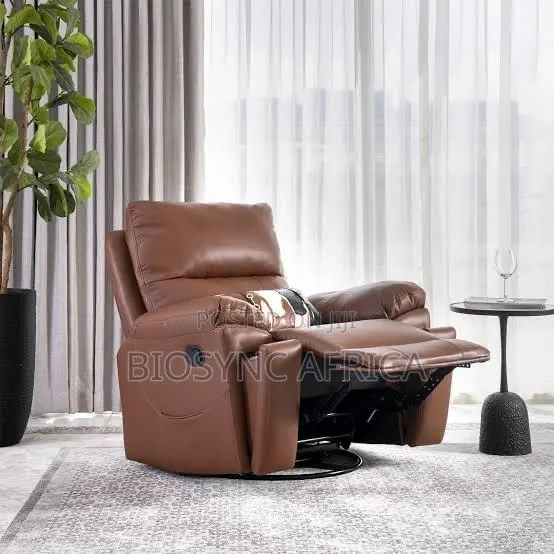 Recliner Living Room Sofa · Photo 1