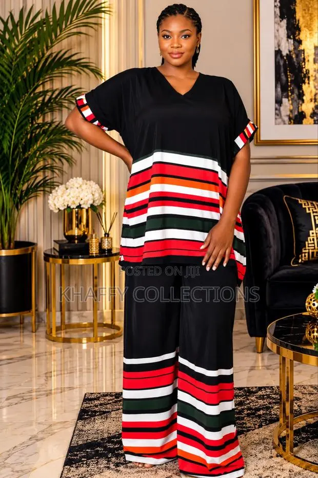 2- Piece Stripped Lounge Set · Photo 1