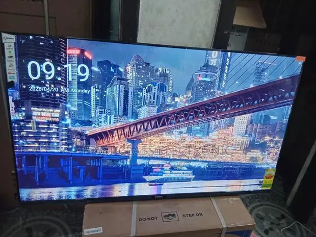 Sigma 55 Uhd Tv Glow, Tv That Brightens Your Mood. · Photo 1