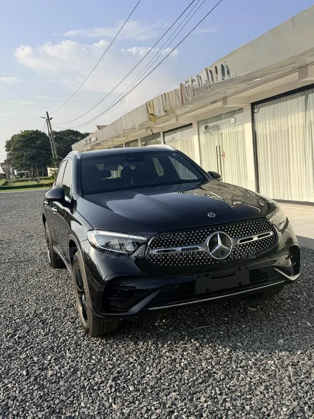 Mercedes-Benz GLC-Class GLC 300 4MATIC AWD 2023 Black · Photo 1