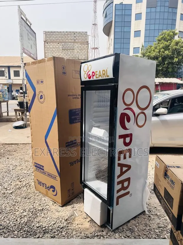 PVC-316 Single Door Display Fridge Pearl. · Photo 1