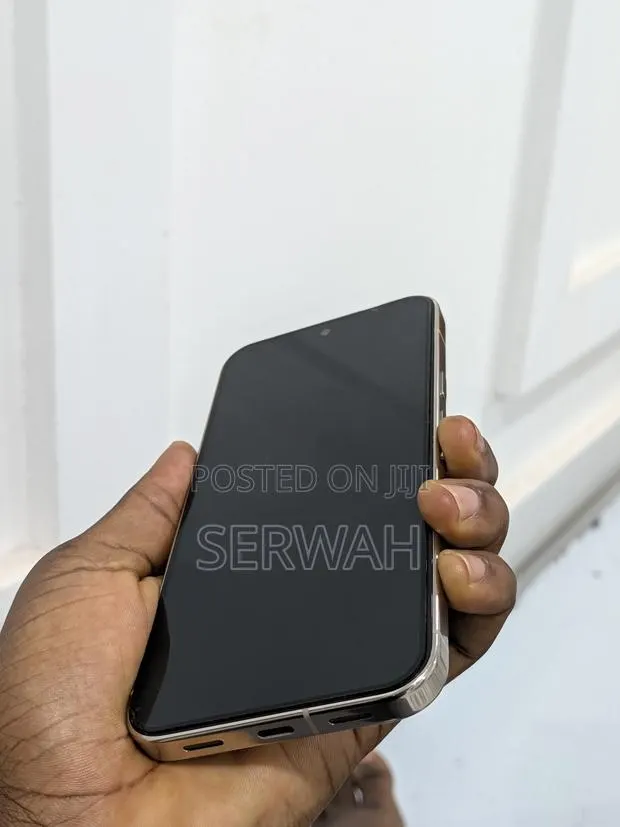 Google Pixel 10 Pro XL 256 GB Green · Photo 1